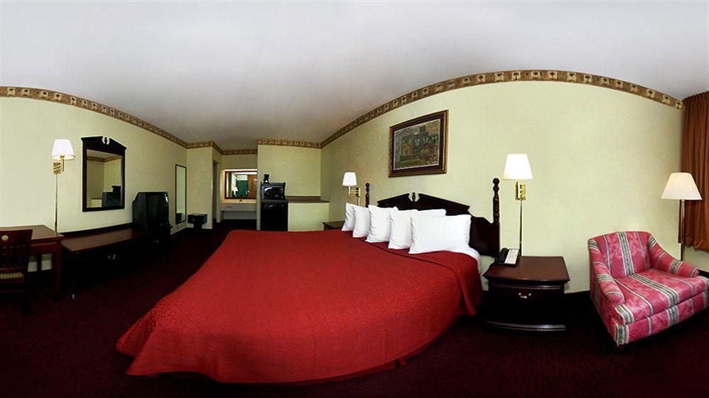 Quality Inn Boca Raton University Area מראה חיצוני תמונה